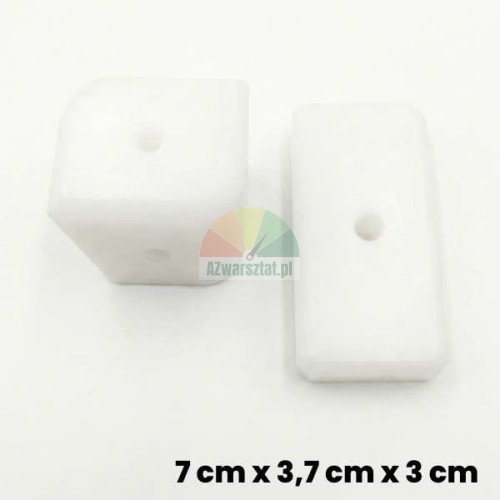 Gleitstück für Hebebühne, weißer Block mit Bohrungen, Maße 7 x 3,7 x 3 cm
