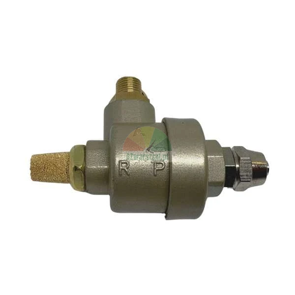 Pneumatisches Steuerventil aus Metall mit Messing-Schalldämpfer und Anschlussbezeichnungen A, P und R.