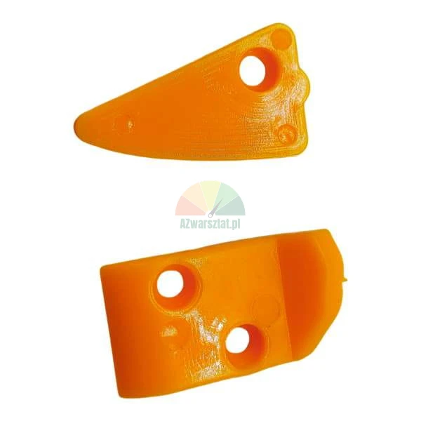 Zwei orangefarbene 3D-gedruckte Kunststoffkomponenten mit Montagelöchern auf weißem Hintergrund.