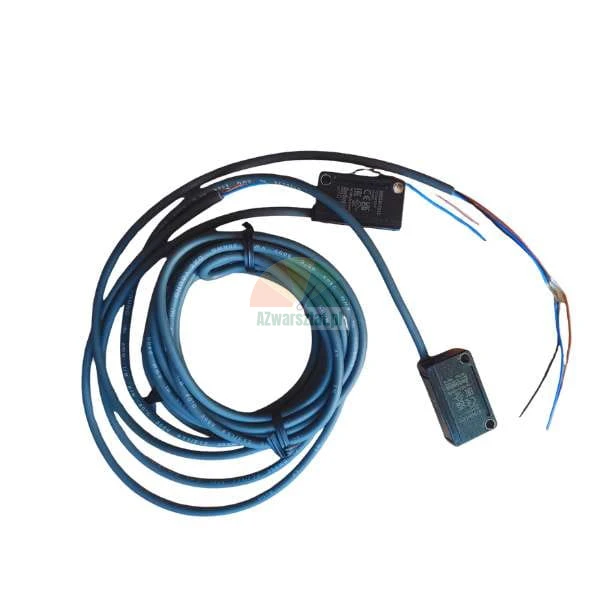 Industrielle Magnetsensoren mit einem langen, aufgerollten blauen Kabel und abisolierten Drahtenden.