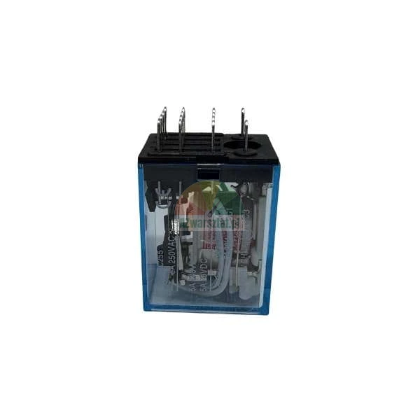 Industrielles elektromagnetisches Relais 5A 250VAC in einem transparenten blauen Gehäuse mit Metallstiften oben.