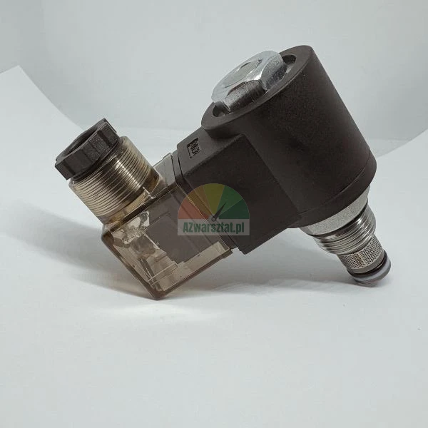 Hydraulisches Magnetventil mit Spule und Stecker auf weißem Hintergrund