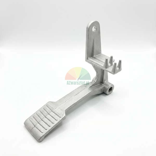 Metall-Pedalhebel, Aluminium-Druckguss, mechanisches Bauteil auf weißem Hintergrund.