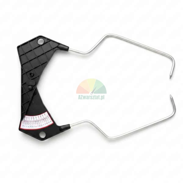 Kleiner Greifzirkel mit schwarzem Griff und gebogenen Metallarmen auf weißem Hintergrund.