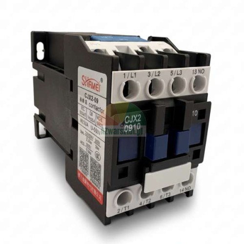 Motor-Schütz CJX2 0910 24V DC der Marke SHAMEI auf weißem Hintergrund