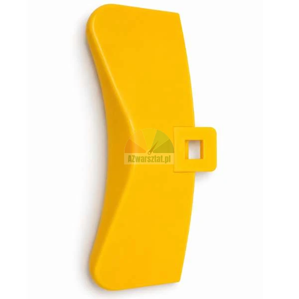 Gelbe Teigkarte aus Kunststoff in ergonomisch geschwungener Form mit einer kleinen seitlichen Lasche mit quadratischem Loch.