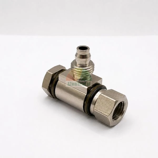 Pneumatischer T-Verbinder aus Metall mit Schnellkupplung und Gewinde auf weißem Hintergrund.