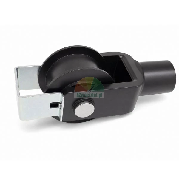 Schwarze Kettenrolle für Zweisäulen-Hebebühne mit Halterung 38 mm vor weißem Hintergrund