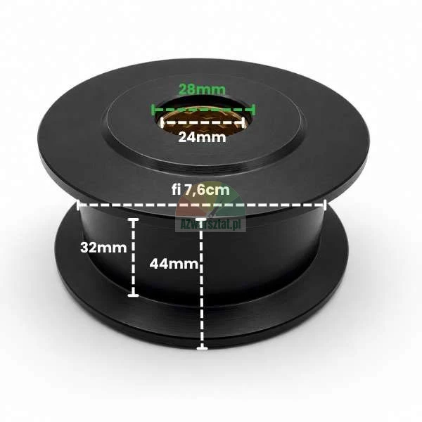 Schwarze metallene Spannrolle oder Riemenscheibe mit bemaßten Abmessungen: Außendurchmesser 7,6 cm, Gesamthöhe 44 mm, Breite 32 mm, Innenbohrung 24 mm und 28 mm